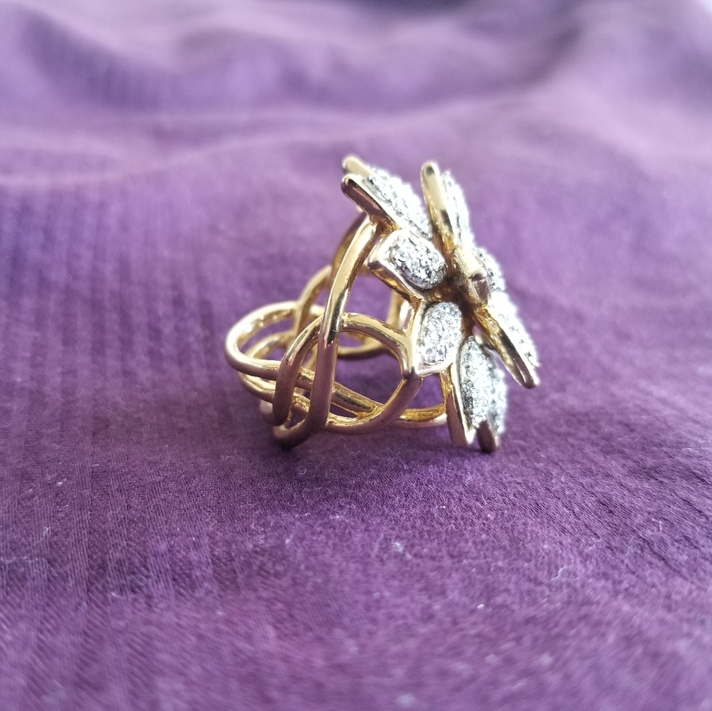 Ring - Picture 2 of 3